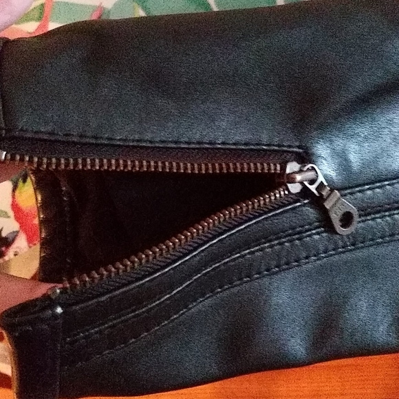 Leather jacket - Picture 6 of 6